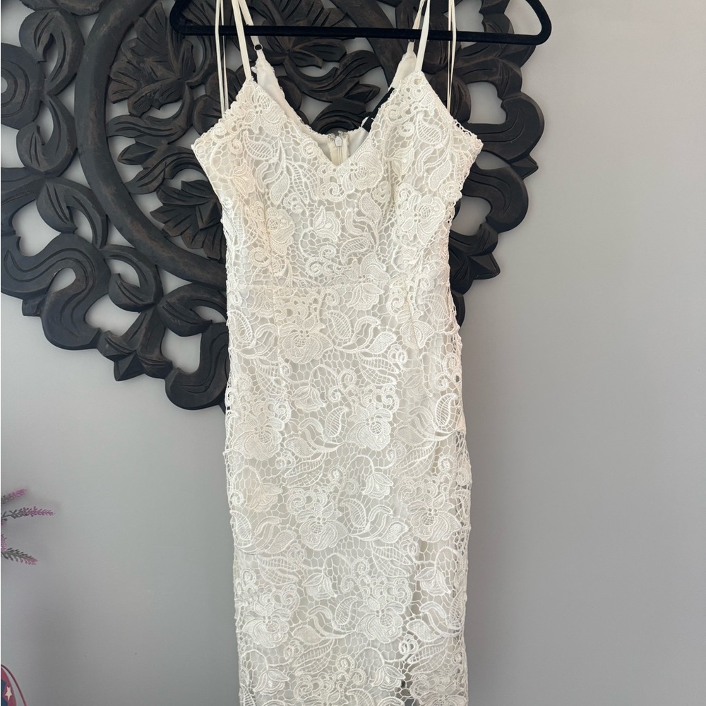 Lulu’s Lace Spaghetti Strap Dress